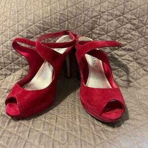 𝅺𝅺5/ $25 WHBM pink high heel sandals 7M